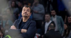 Σενάριο αποχώρησης Αταμάν: Τι ισχύει με το συμβόλαιο και η Εφές που… καραδοκεί