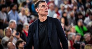 Σκέψεις Ολυμπιακού για ανανέωση Μπαρτζώκα