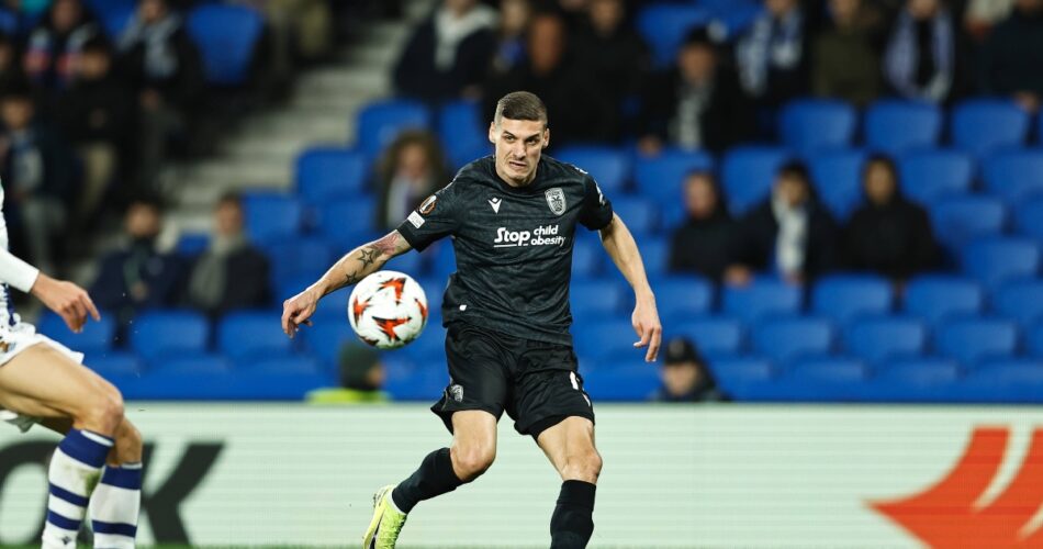 Ο Κίριλ Ντεσπόντοφ σε αγώνα του ΠΑΟΚ στη Super League
