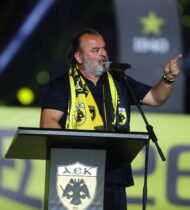 Σκέψεις για δυνατή υποψηφιότητα στη Super League – Στο προσκήνιο ο Ηλιόπουλος