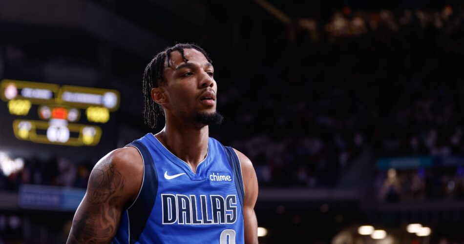 Ο Έι Τζέι Λόσον σε αγώνα του NBA πριν από τη μετακίνησή του στην Μπασκόνια