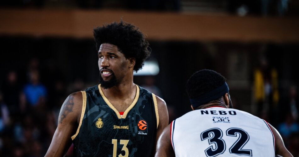 Ο Κεβάριους Χέιζ σε αγώνα της Μονακό στη EuroLeague πριν από την αποχώρησή του