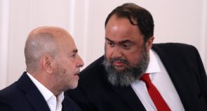 Εκλογές Super League: Το παρασκήνιο με Αλαφούζο, Μαρινάκη και τις πιέσεις που γίνονται