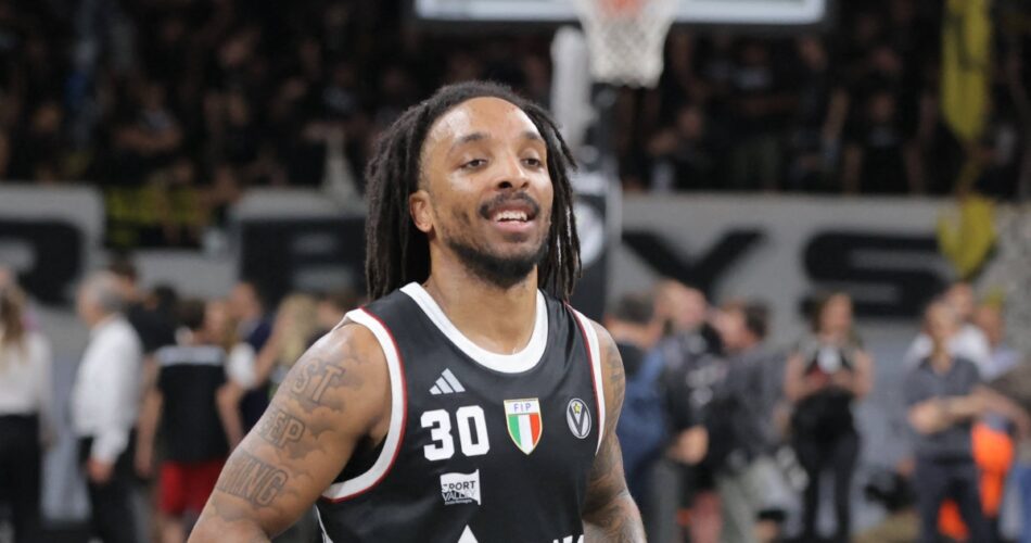 Ο Μόργκαν σε αγώνα της Βίρτους Μπολόνια στη EuroLeague πριν από την ανακοίνωση της μεταγραφής του από την ΚΑΕ Άρης.