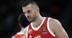 Τέλος εποχής στον Ερυθρό Αστέρα με Μπράνκο Λάζιτς!