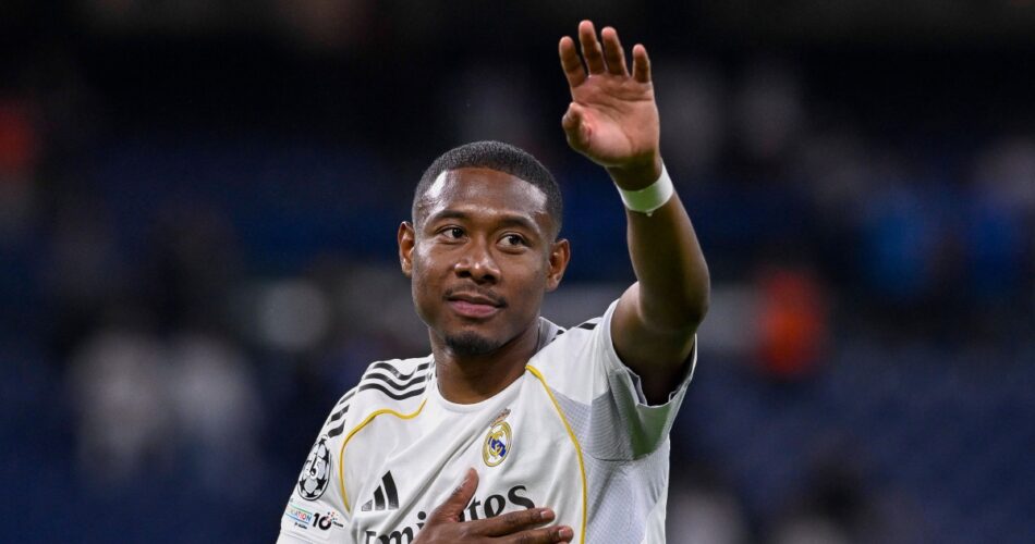 Ο Αλάμπα από την παλαιότερη θητεία του στη Ρεάλ Μαδρίτης