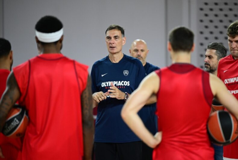 Ολυμπιακός: Το μήνυμα του Μπαρτζώκα για τη νέα χρονιά (vid)