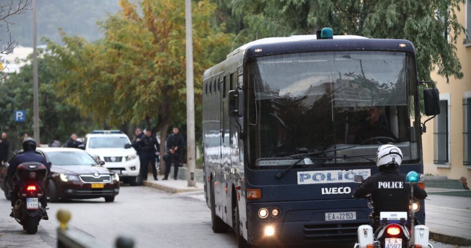 Γενική φωτογραφία από δικαστικό κτίριο στην Ελλάδα για την υπόθεση των έξι κατηγορουμένων στο ελληνικό μπάσκετ