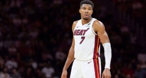 NBA: Απίθανο θέαμα με Αντετοκούνμπο – Οι φάσεις που «τρέλαναν» τους πάντες! (vid)