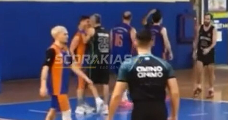 Το περιστατικό έντασης που είχε ο Γκαγκαλούδης με αντίπαλο κατά την αναμέτρηση Τριφυλλιακός Πολυδρόσου – Άγιος Θωμάς