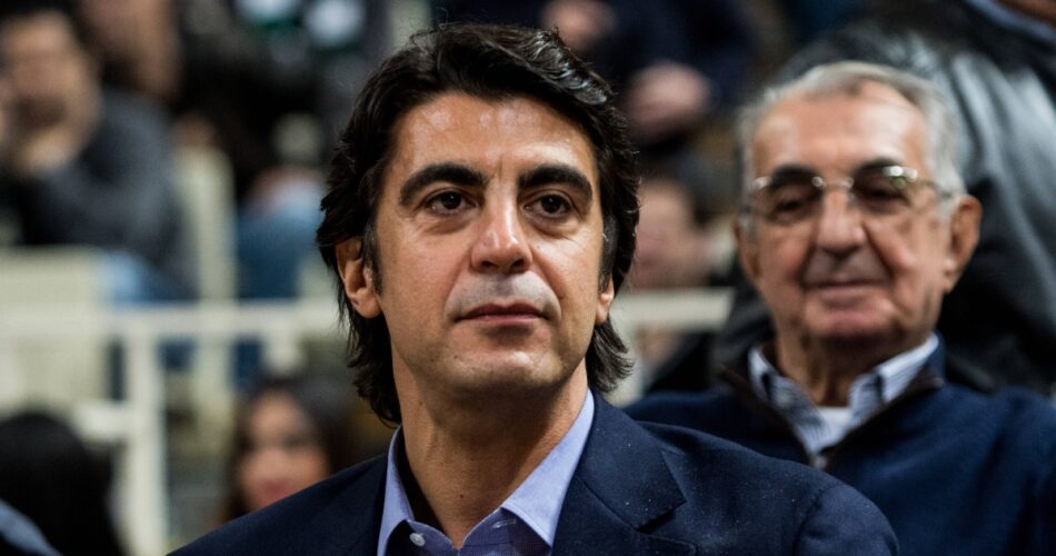 Ο Κουτλουάι σε παλαιότερη παρουσία του στο ΟΑΚΑ κατά τη διάρκεια αγώνα μπάσκετ του Παναθηναϊκού