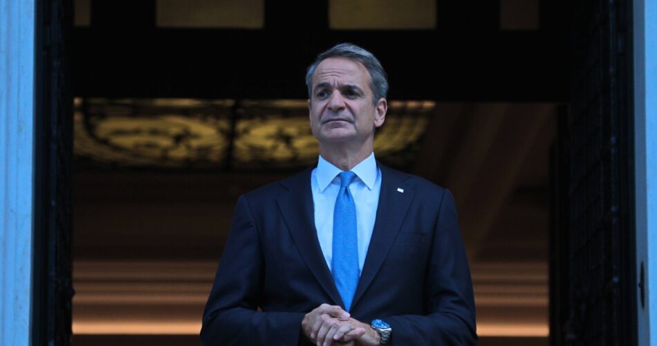 Ο πρωθυπουργός Μητσοτάκης κατά τη διάρκεια δηλώσεών του για τις εξελίξεις στο ελληνικό μπάσκετ και την υπόθεση Basketgate