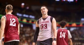 Χεζόνια: Η νέα του φιλοσοφία στο NBA και η ατάκα του Άτκινσον που ξεχώρισε!