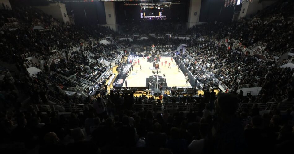 Οι φίλοι του ΠΑΟΚ στις εξέδρες του PAOK Sports Arena σε προηγούμενη αναμέτρηση της ομάδας
