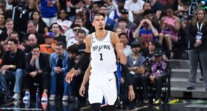 NBA: Εντυπωσιακή πρεμιέρα με απίθανες φάσεις στο πρώτο Top 10 της σεζόν! (vid)